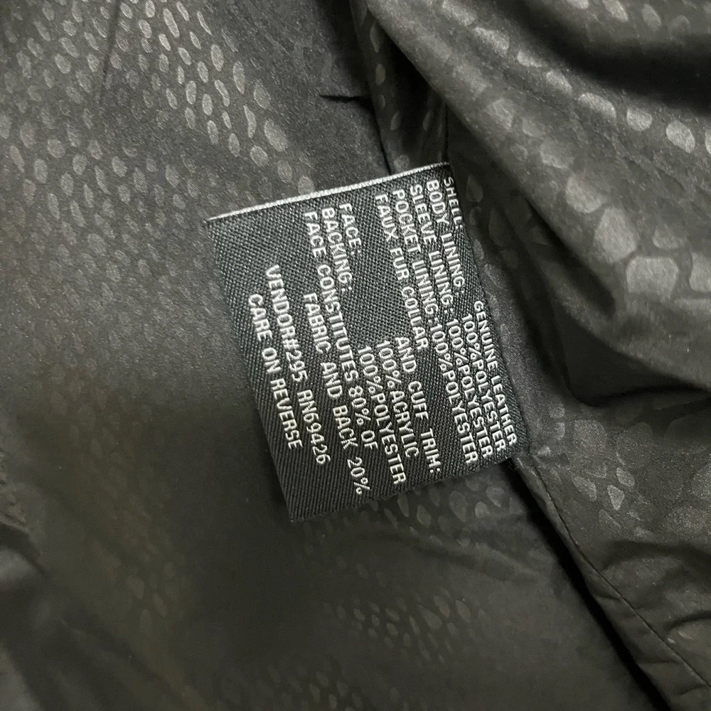 Wilson Leather Black Leather Jacket with Faux Fur Collar - Women’s XL - Picture 6 of 7